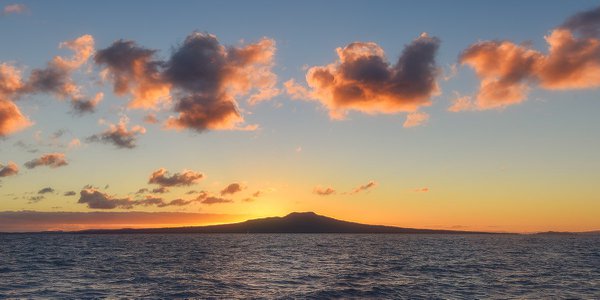 PA01 - Rise up -  Auckland.jpg